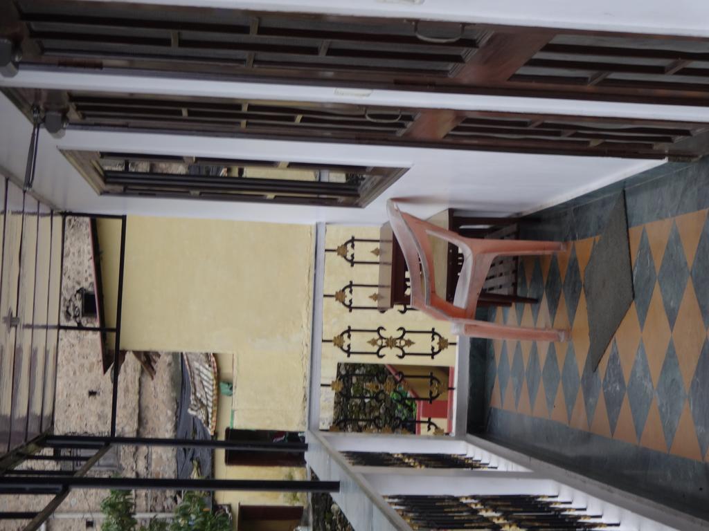 Hotel Ratan Dehradun Exterior foto